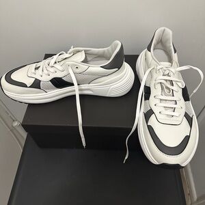 Bottega Veneta White and Black Chunky Low-Top Sneakers